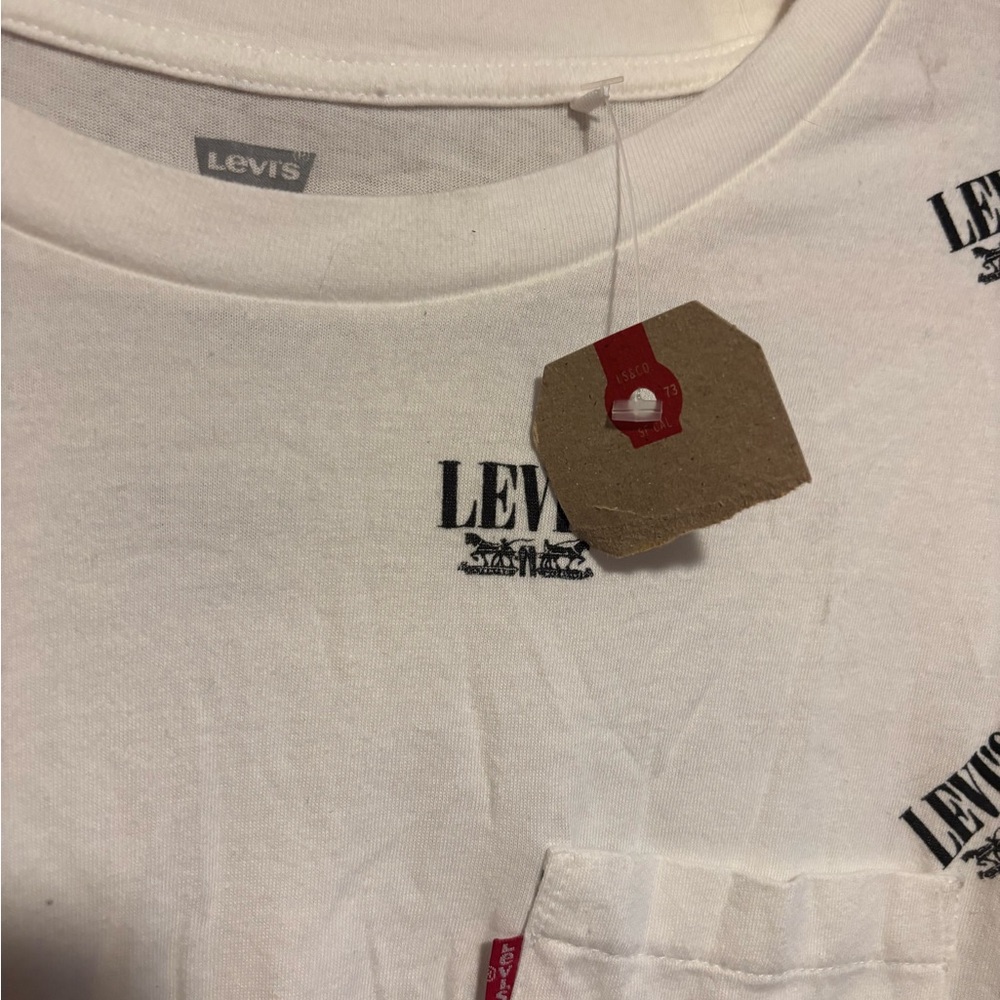 LEVI’S White Short Sleeve Graphic T-Shirt - Picture 2 of 5
